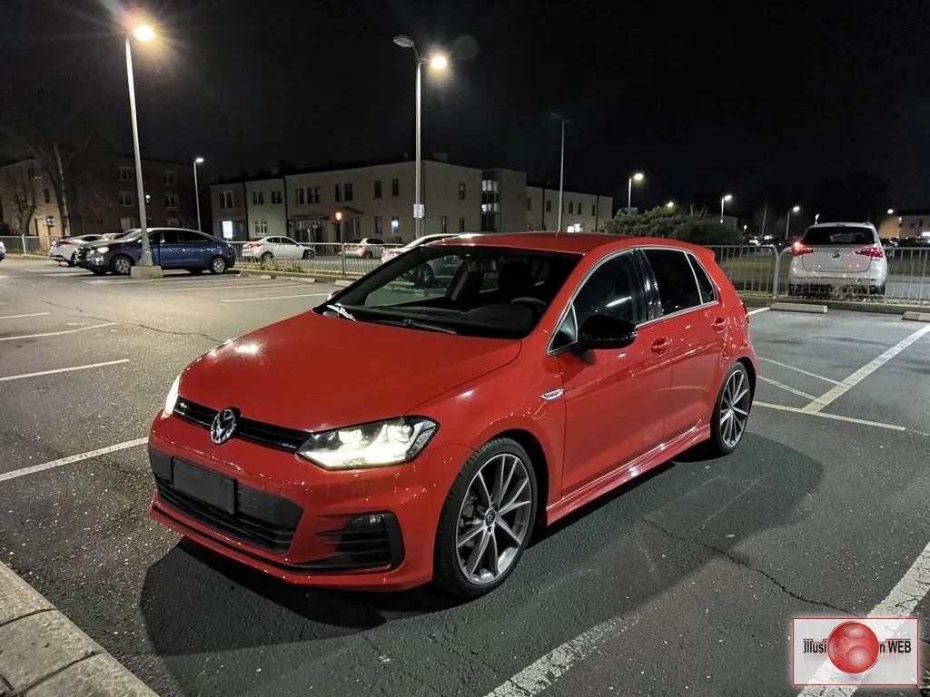 Volkswagen Golf GTI