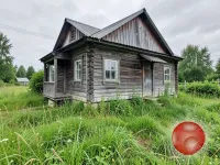 Продам старый дачный домик с участком